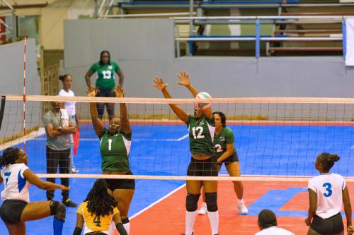 ECVA Senior Women VB D2-221013-0024