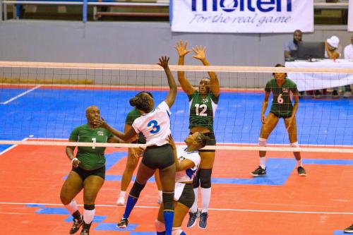 ECVA Senior Women VB D2-221013-0030