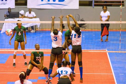 ECVA Senior Women VB D2-221013-0044