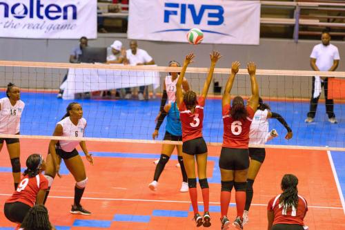 ECVA Senior Women VB D2-221013-0055