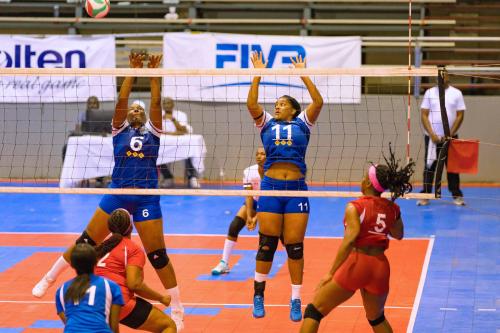 ECVA Senior Women VB D2-221013-0210