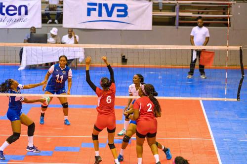 ECVA Senior Women VB D2-221014-0337